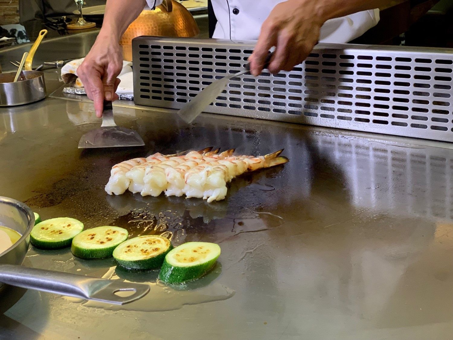 你以為鐵板燒還是那麼老套?犇創意料理玩很大!美食GQ瀟灑男人網