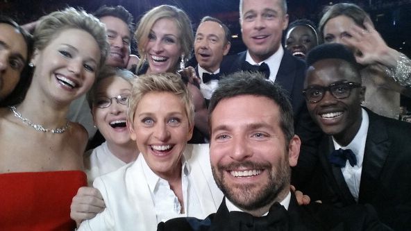 HOLLYWOOD CA MARCH 02 HANDOUT – EDITORIAL USE ONLY In this handout photo provided by Ellen DeGeneres host Ellen...