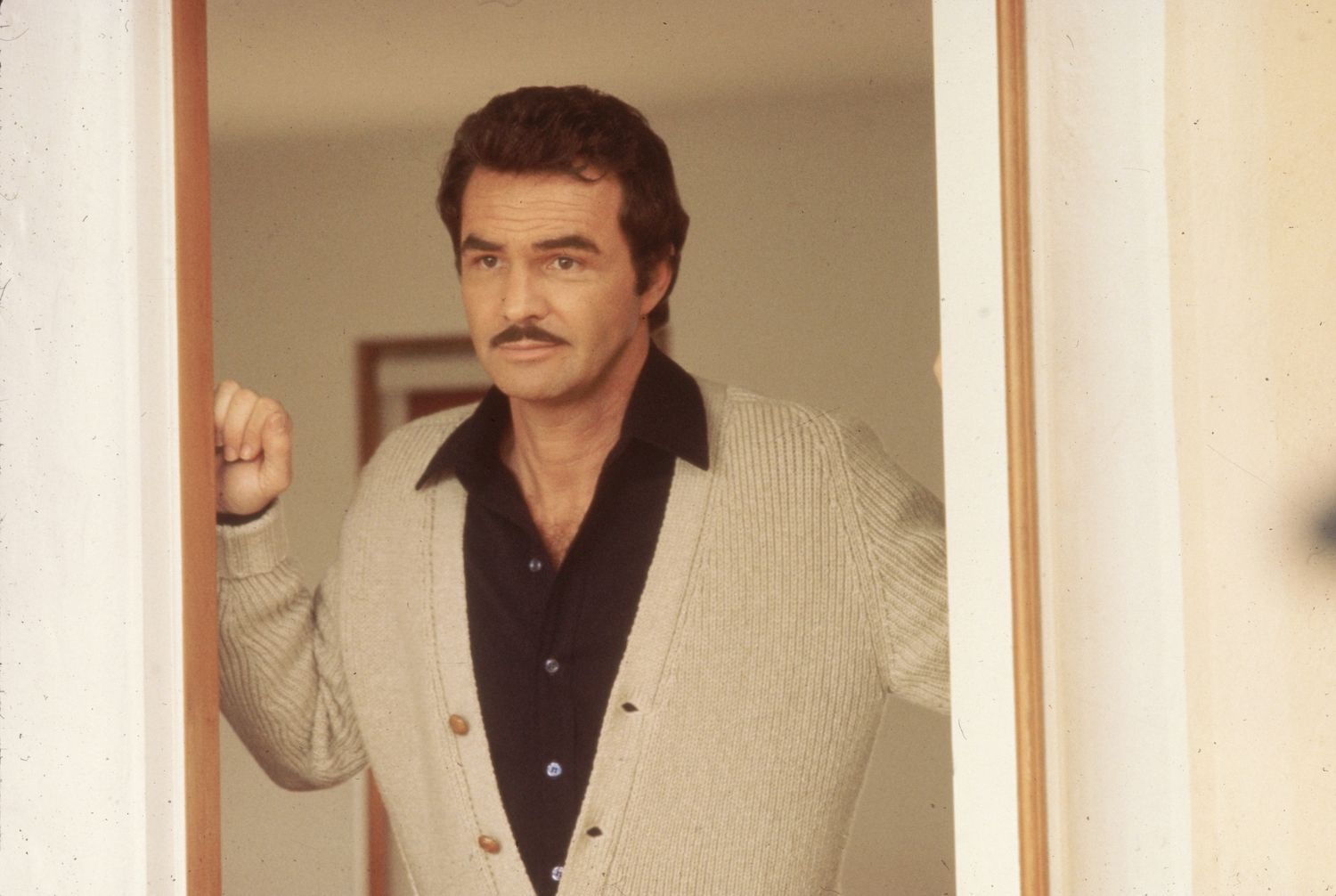 circa 1975 American actor Burt Reynolds.