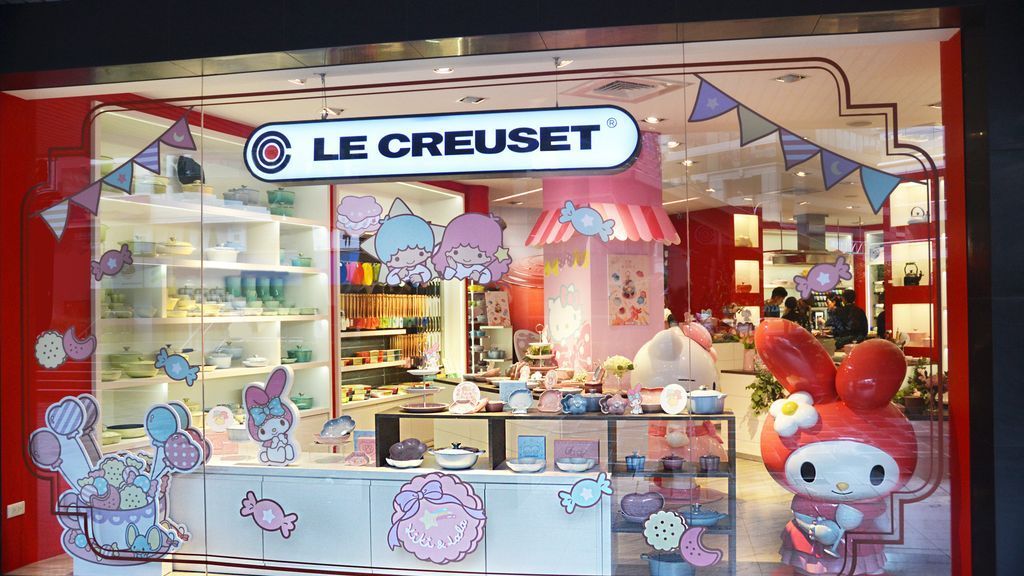 Le Creuset X Sanrio 首度合作限量聯名系列 讓另一半驚喜尖叫的節慶禮物就是它啦!購物GQ瀟灑男人網