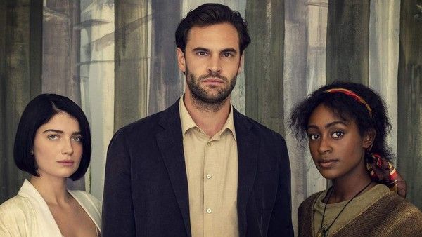 口碑爆棚!Netflix 網飛影集《三人要守密,兩人得死去 Behind Her Eyes》火速衝上排行榜,結合驚悚、推理、科幻劇情讓人深陷其中!