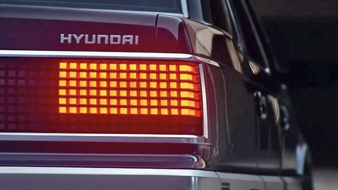 韓國首款「復古概念」車!現代推出電動車Grandeur Restomod主打純方正車體