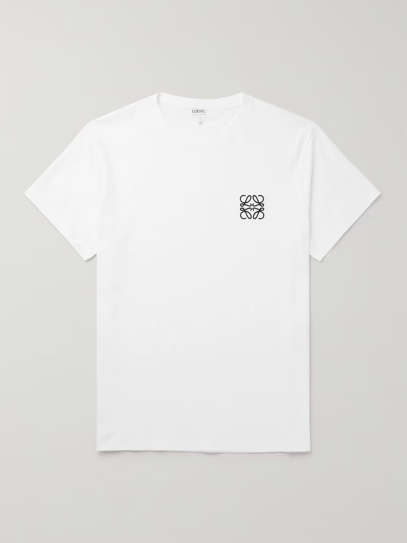 【編輯推薦】10款男生夏季必備「白色TShirt」!Allsaints、CELINE、KENZO百搭舒適兼具