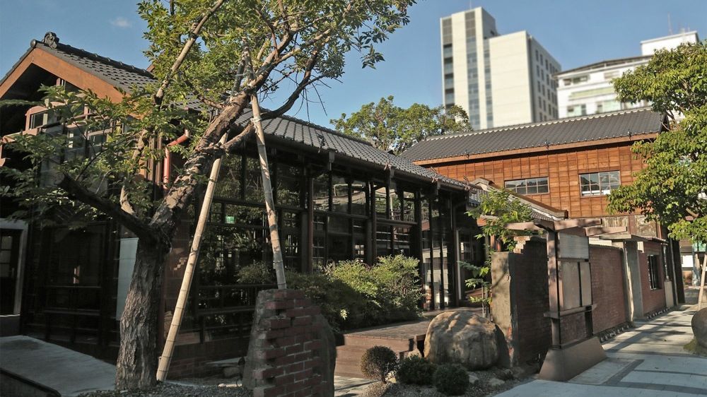 臺北城南散策!日治建築刑務所改建,「榕錦時光生活園區」集結興波咖啡、臺虎精釀新店等盛大登場!