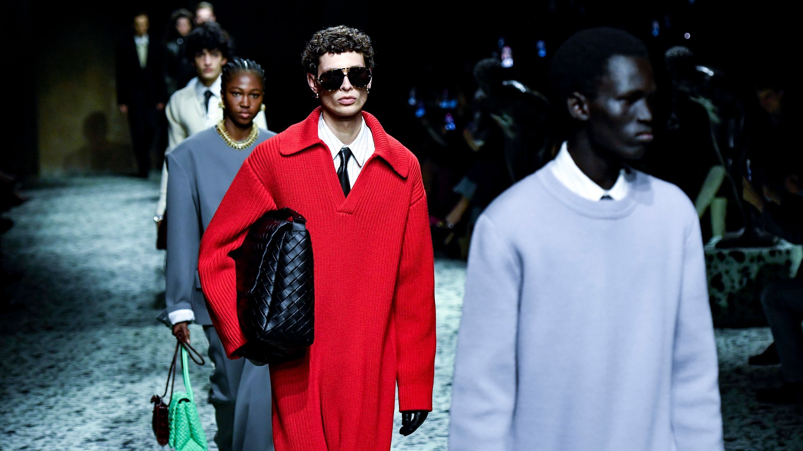 MILAN ITALY FEBRUARY 25 A model walks the runway during the Bottega Veneta Ready to Wear FallWinter 20232024 fashion...