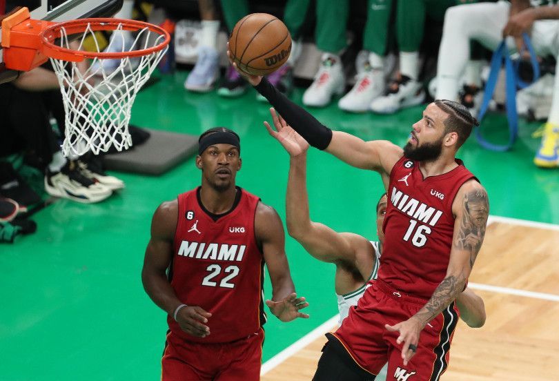 差一票就獲得東冠 MVP!邁阿密熱火 Caleb Martin 是如何從落選秀逆轉回季後賽功臣?