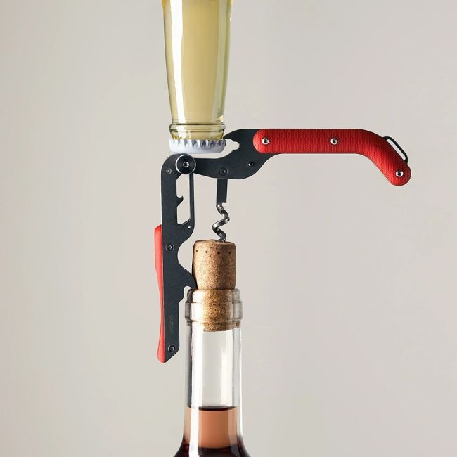 【GQ SHOP嚴選】你的酒櫃一定要入手的10大「實用酒器」!藝術家限定酒杯、多功能醒酒瓶全都有!