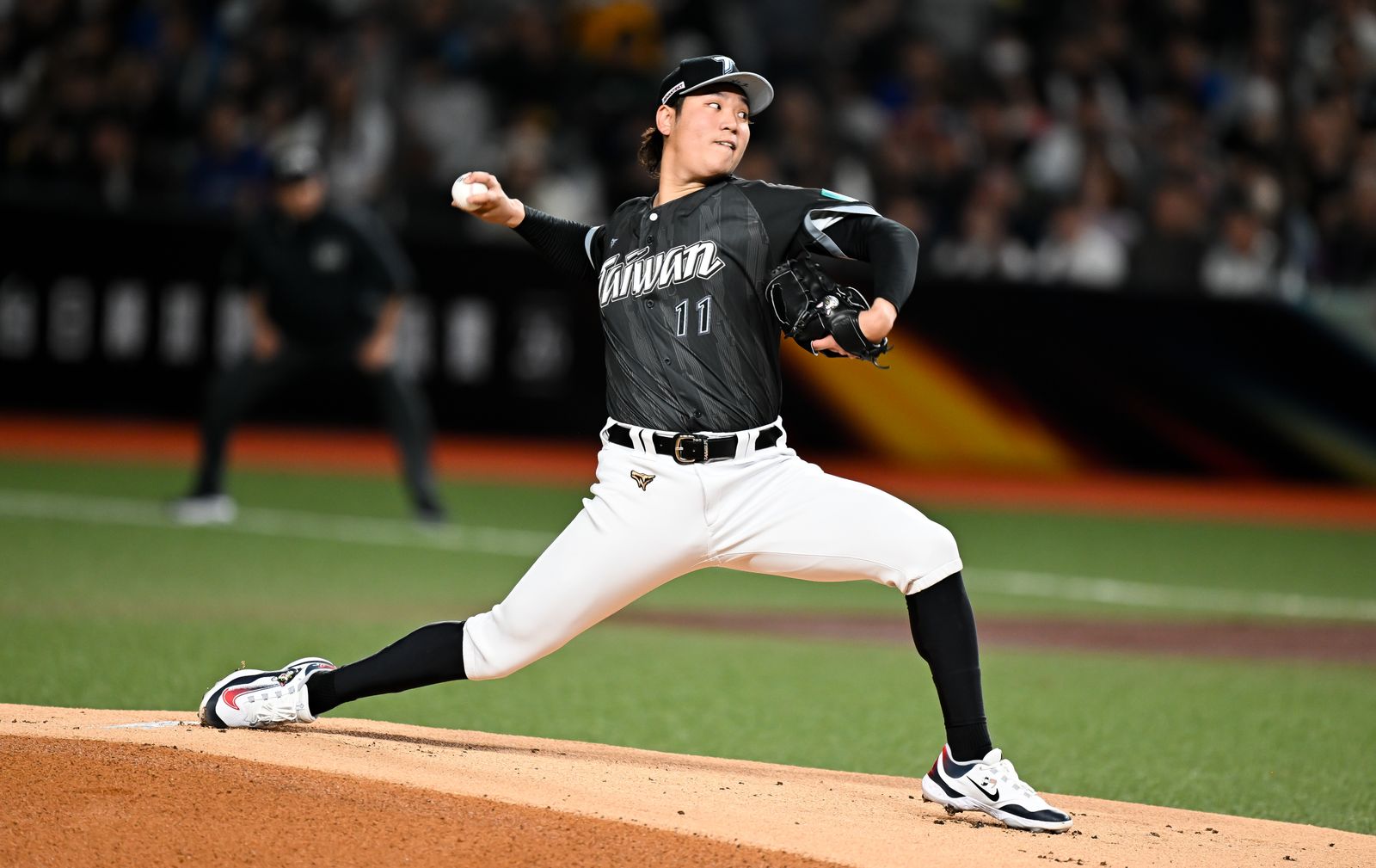 曾獲中職年度 MVP 古林睿煬是日職史上第三位完成 Maddux 完封勝的台灣投手。(圖片/Getty Images)