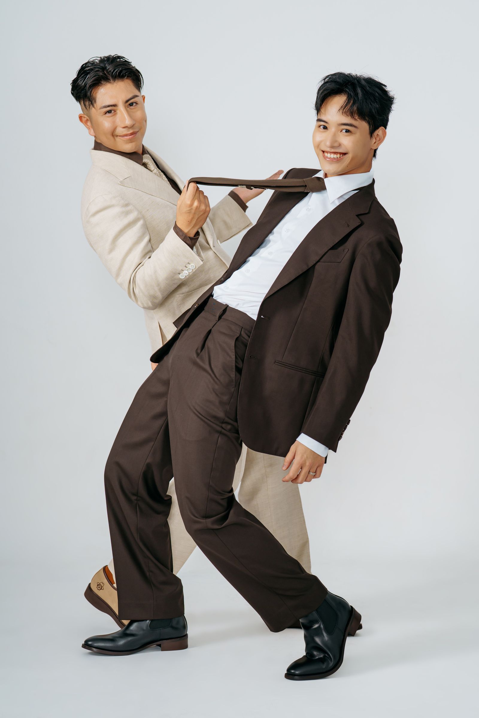 2026 Suit Walk 名人改造計畫|Podcast 超紅 Brosbond,西裝不必穿成同一種樣子