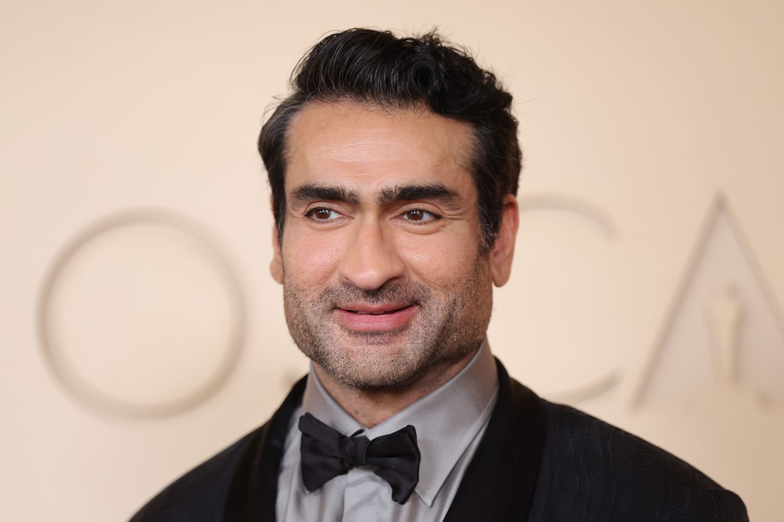 'The White Lotus' season 4 cast member Kumail Nanjiani
