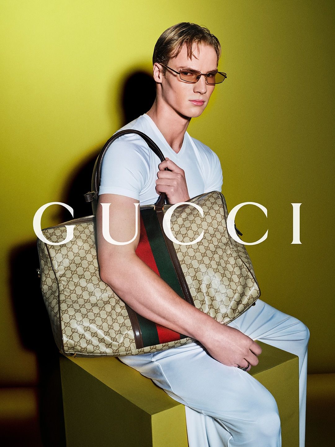 Gucci 最新廣告響起金屬樂!當 Demna 把精品帶入金屬現場,時尚圈是否會集體走向叛逆與暗黑?